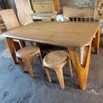 Meja Kopi Trembesi Kaki Bubut - Mebel Trembesi Jepara