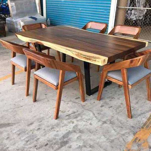 Set Meja Makan Trembesi Kaki Besi Kombinasi Kursi Jok