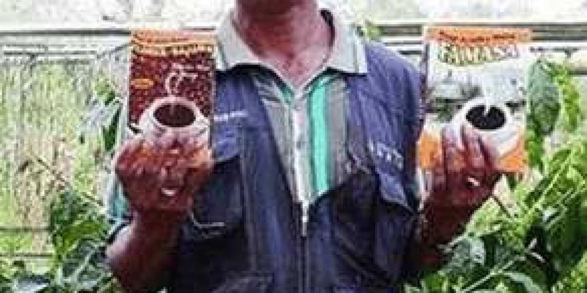 Wirausaha Kopi Ngada Vinsensius Loki Berjaya