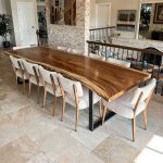 Set Meja Trembesi Solid Kombinasi Kursi Jati Sandaran Rotan - Mebel Trembesi Jepara